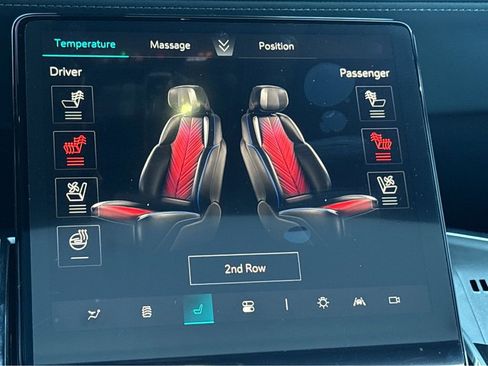 New 2025 Cadillac Escalade IQ Luxury 2 AWD/4WD image 10