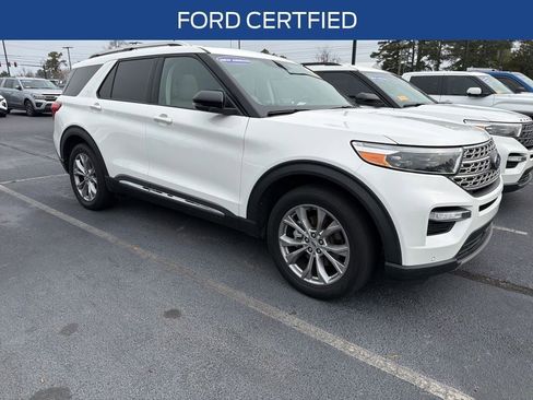 Certified 2023 Ford Explorer Limited w/ Limited Technology Package image 3