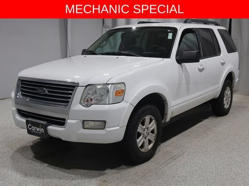 Used 2010 Ford Explorer XLT AWD/4WD image 12