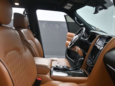 Used 2021 INFINITI QX80 Sensory w/ Cargo Package image 19