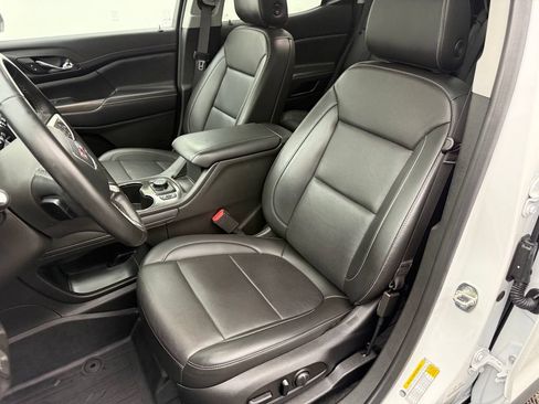 Used 2023 GMC Acadia SLT AWD/4WD image 22