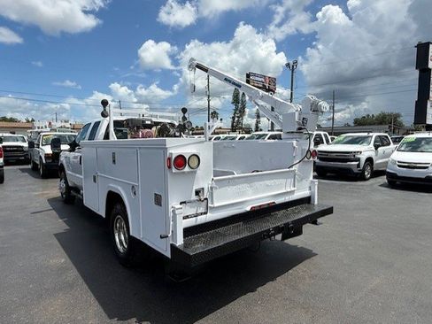 Used 2006 Ford F350 XL image 8