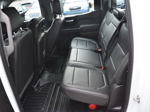 Used 2019 Chevrolet Silverado 1500 W/T w/ Trailering Package image 12