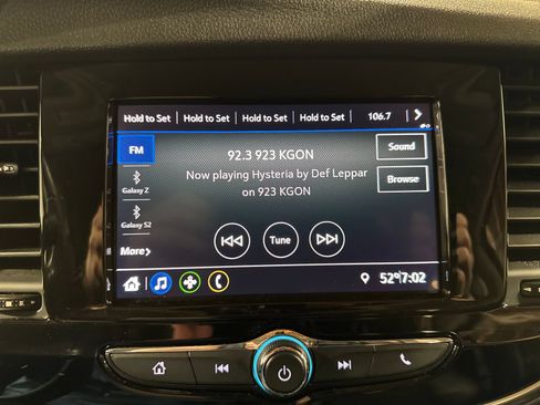 Used 2022 Buick Encore Preferred w/ Safety Package AWD/4WD image 21