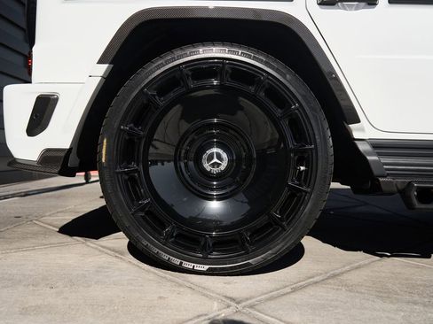 Used 2025 Mercedes-Benz G 63 AMG 4MATIC image 18