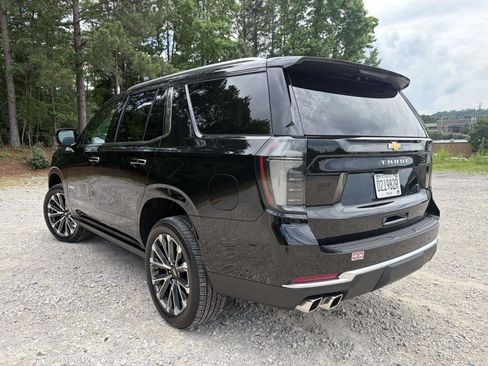 Used 2026 Chevrolet Tahoe High Country RWD image 24