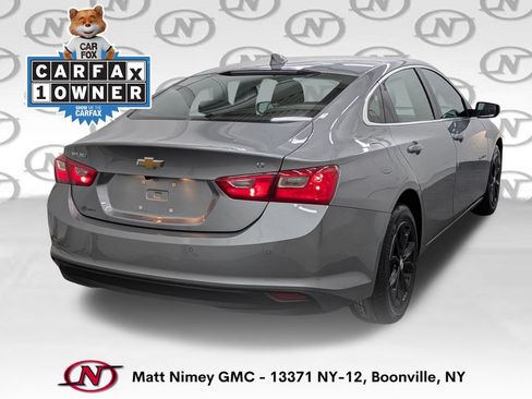Used 2024 Chevrolet Malibu LT FWD image 2
