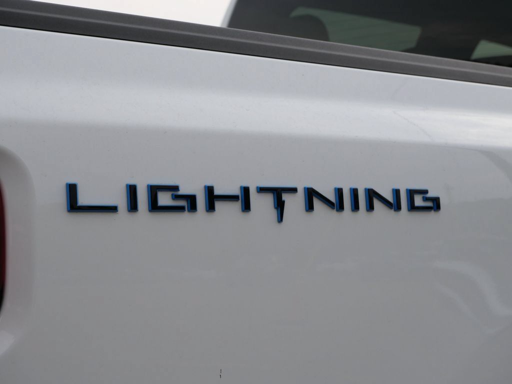 Certified 2025 Ford F150 Lightning XLT w/ Max Trailer Tow Package AWD/4WD image 8
