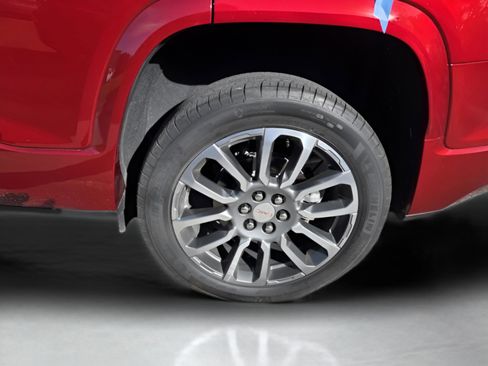 Used 2021 GMC Acadia Denali w/ Denali Technology Package image 28