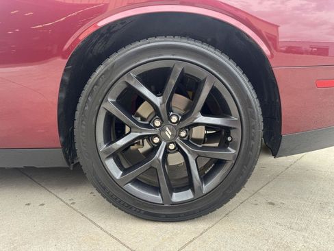 Used 2023 Dodge Challenger R/T RWD image 11