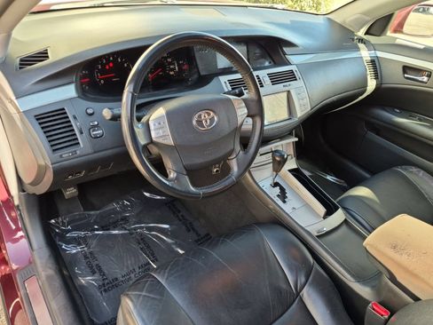 Used 2005 Toyota Avalon Touring FWD image 12