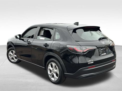 Used 2023 Honda HR-V LX image 5