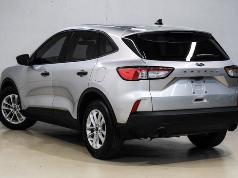 Used 2020 Ford Escape S image 12