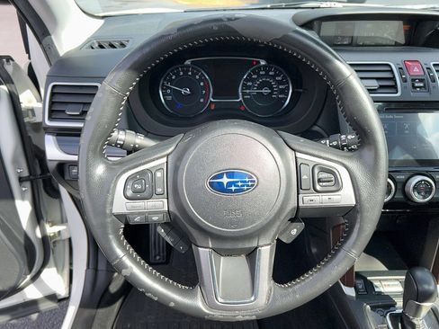 Used 2017 Subaru Forester 2.5i Touring image 18