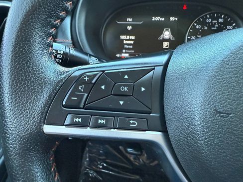 Used 2022 Nissan Kicks SR w/ Interior Electronics Package image 30