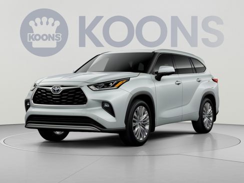 New 2026 Toyota Highlander Platinum AWD/4WD image 1