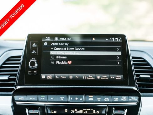Used 2025 Honda Odyssey Touring image 21