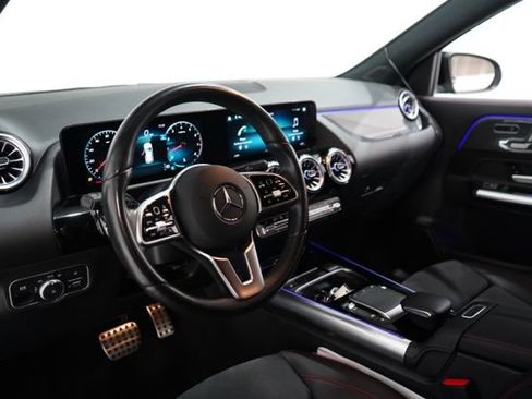 Used 2022 Mercedes-Benz GLA 250 4MATIC image 15
