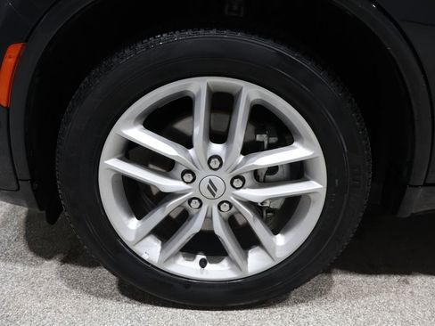 Used 2025 Dodge Durango GT image 8