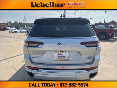 Used 2021 Jeep Grand Cherokee L Summit image 10