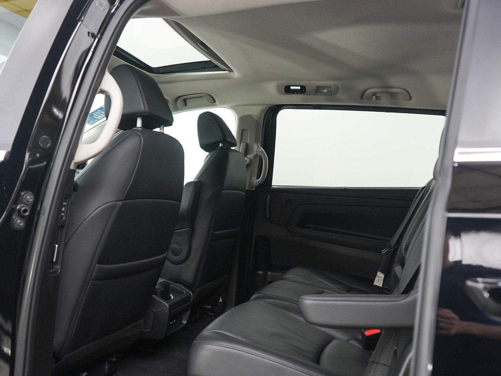 Used 2025 Honda Odyssey EX-L image 21