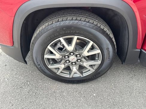 Used 2022 GMC Acadia SLE w/ Driver Convenience Package image 31