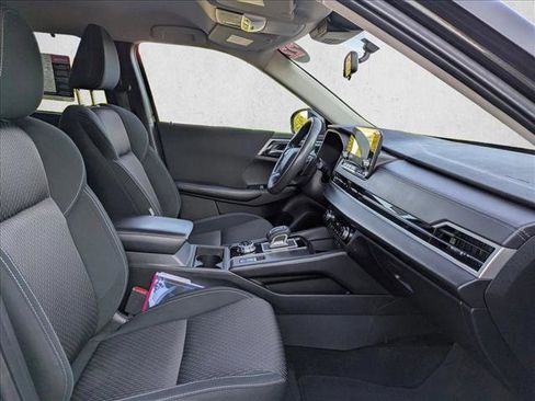 Used 2022 Mitsubishi Outlander ES image 19