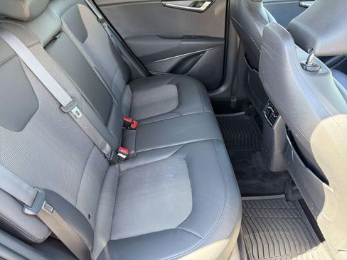 Used 2023 Kia Niro EX w/ EX Cold Weather Package image 30