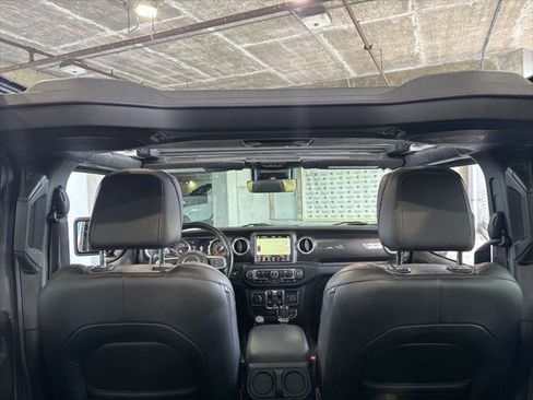 Certified 2021 Jeep Wrangler Unlimited Sahara AWD/4WD image 23