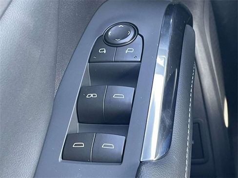 New 2026 Chevrolet Traverse LT image 19