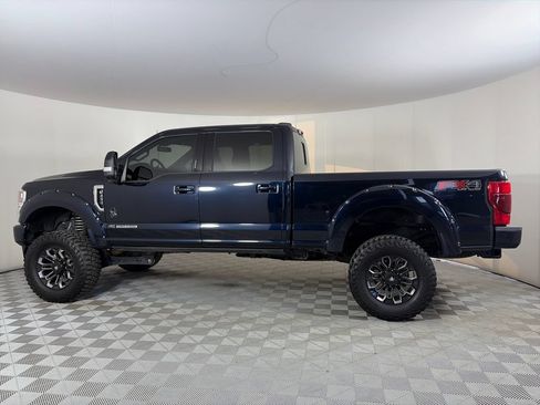 Used 2021 Ford F250 Lariat w/ Lariat Ultimate Package AWD/4WD image 4