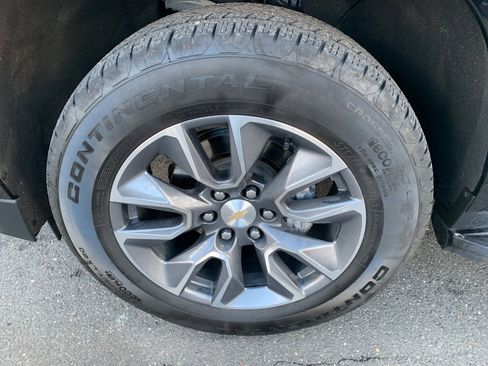 Used 2023 Chevrolet Tahoe LT w/ LT Signature Package image 9