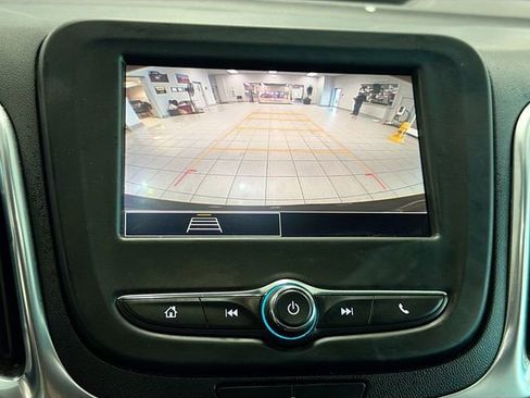 Certified 2022 Chevrolet Equinox LT image 13