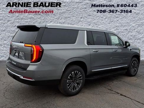 New 2026 GMC Yukon XL Elevation image 6