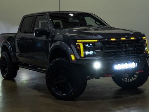 Used 2026 Ford F150 Raptor AWD/4WD image 5