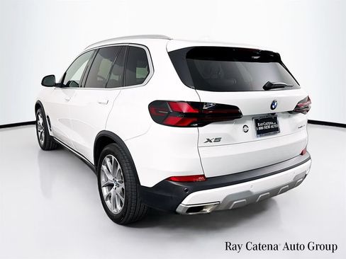 Used 2024 BMW X5 xDrive40i w/ Premium Package AWD/4WD image 5