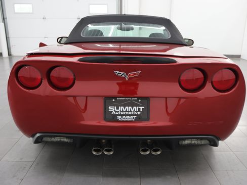 Used 2012 Chevrolet Corvette Convertible w/ 3LT Preferred Equipment Group RWD image 23