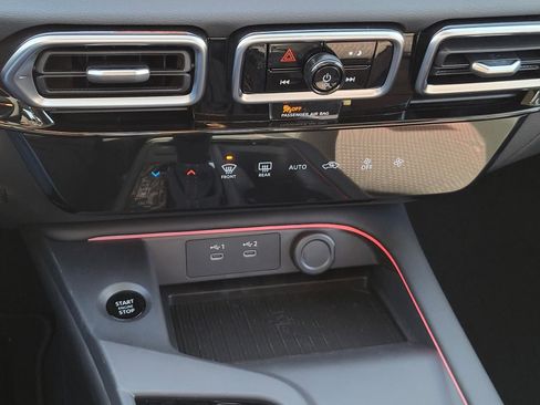 New 2026 Nissan Sentra SR w/ Floor Mat Package image 21