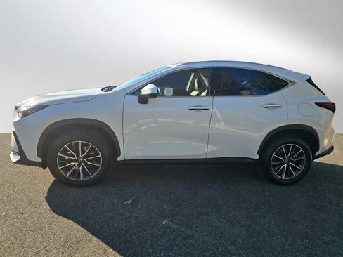 Used 2026 Lexus NX 450h+ AWD w/ Luxury Package image 6