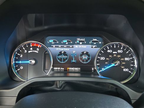 Used 2017 Ford F350 Lariat w/ FX4 Off-Road Package AWD/4WD image 19