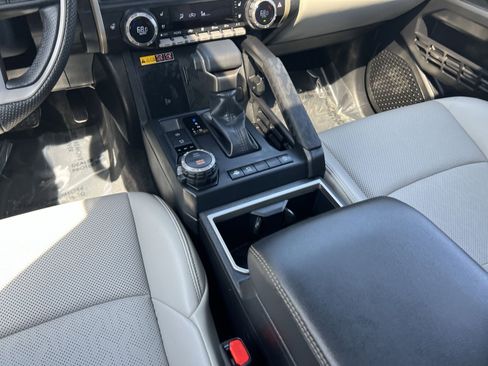 Used 2025 Toyota Tacoma Limited image 22