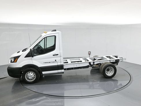 New 2026 Ford Transit 350 RWD image 35