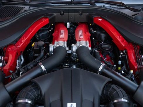 Certified 2025 Ferrari Roma Spider image 13