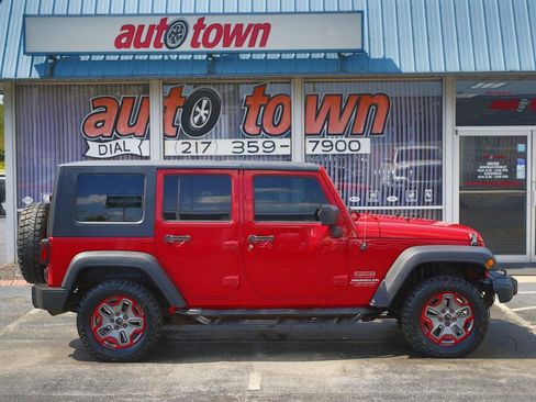 Used 2010 Jeep Wrangler Unlimited Sport AWD/4WD image 18
