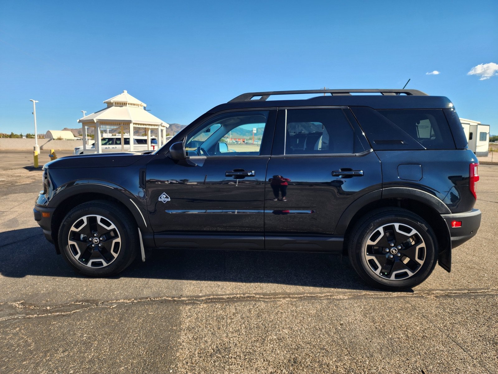 Used 2023 Ford Bronco Sport Outer Banks w/ Tech Package AWD/4WD image 7