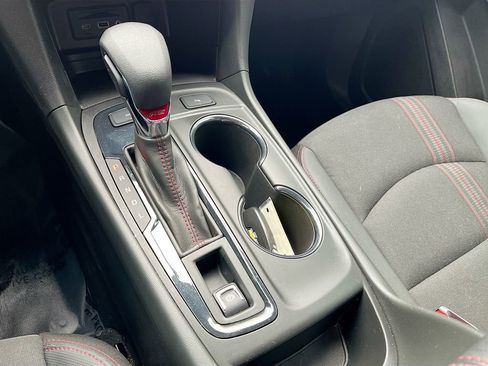 Used 2024 Chevrolet Equinox RS AWD/4WD image 17