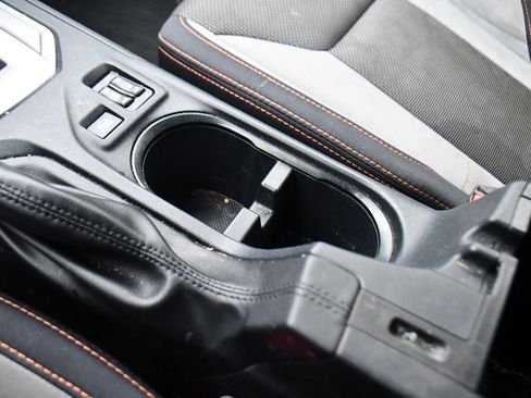 Used 2019 Subaru Crosstrek 2.0i Premium image 29