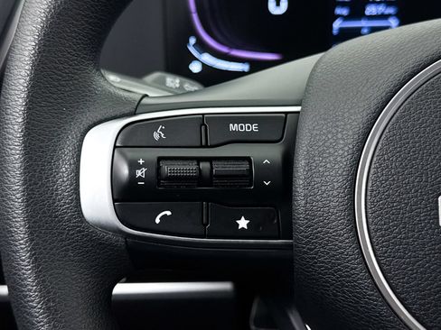 Certified 2024 Kia Sportage LX FWD image 32
