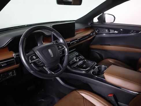 Used 2022 Lincoln Nautilus Reserve w/ Monochromatic Package image 29