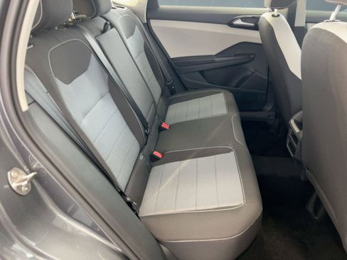 New 2026 Volkswagen Taos S image 28